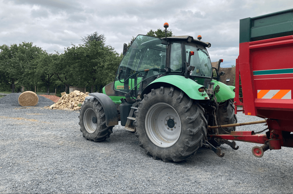 Traktor tip Deutz-Fahr AGROTRON M620, Gebrauchtmaschine in CINTHEAUX (Poză 3)