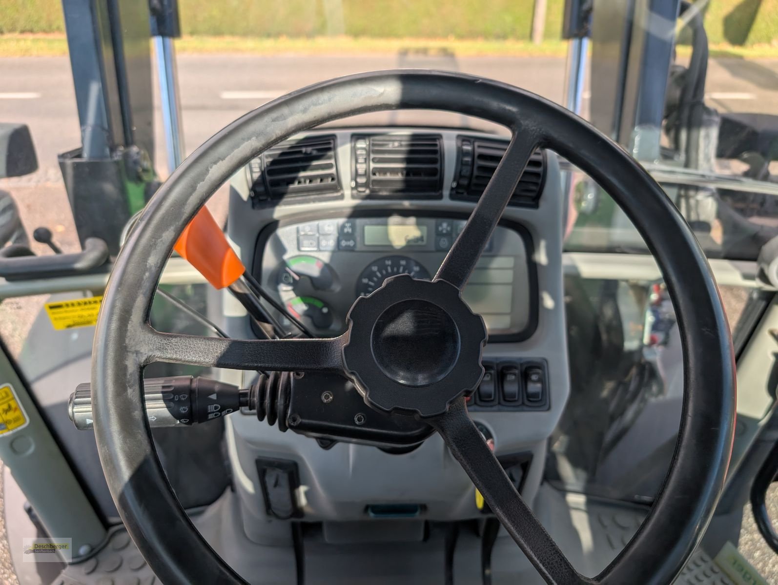 Traktor of the type Deutz-Fahr Agrotron TTV 410, Gebrauchtmaschine in Senftenbach (Picture 14)