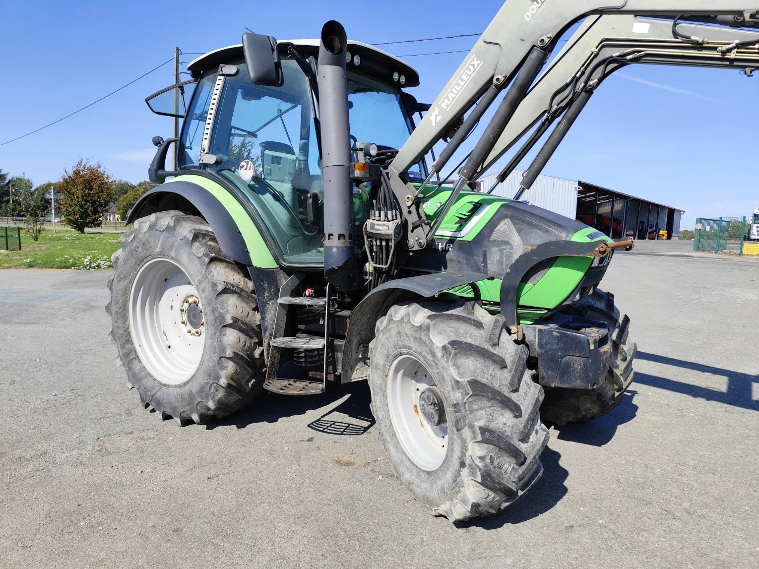 Traktor Türe ait Deutz-Fahr Agrotron TTV 420, Gebrauchtmaschine içinde Le Horps (resim 2)