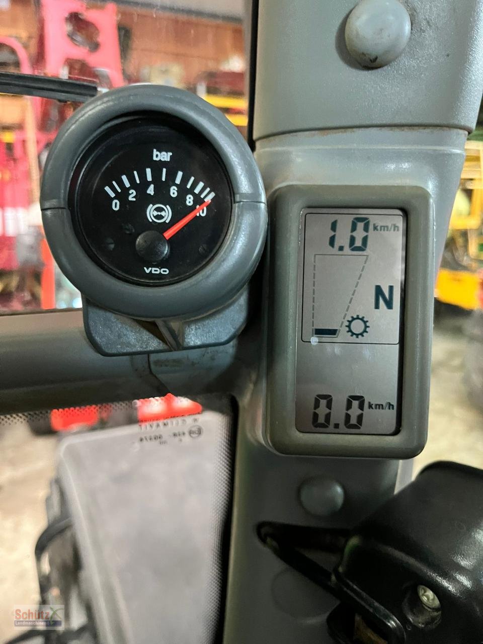 Traktor van het type Deutz-Fahr Agrotron TTV 430, 4.814 Bh, Gebrauchtmaschine in Schierling (Foto 17)