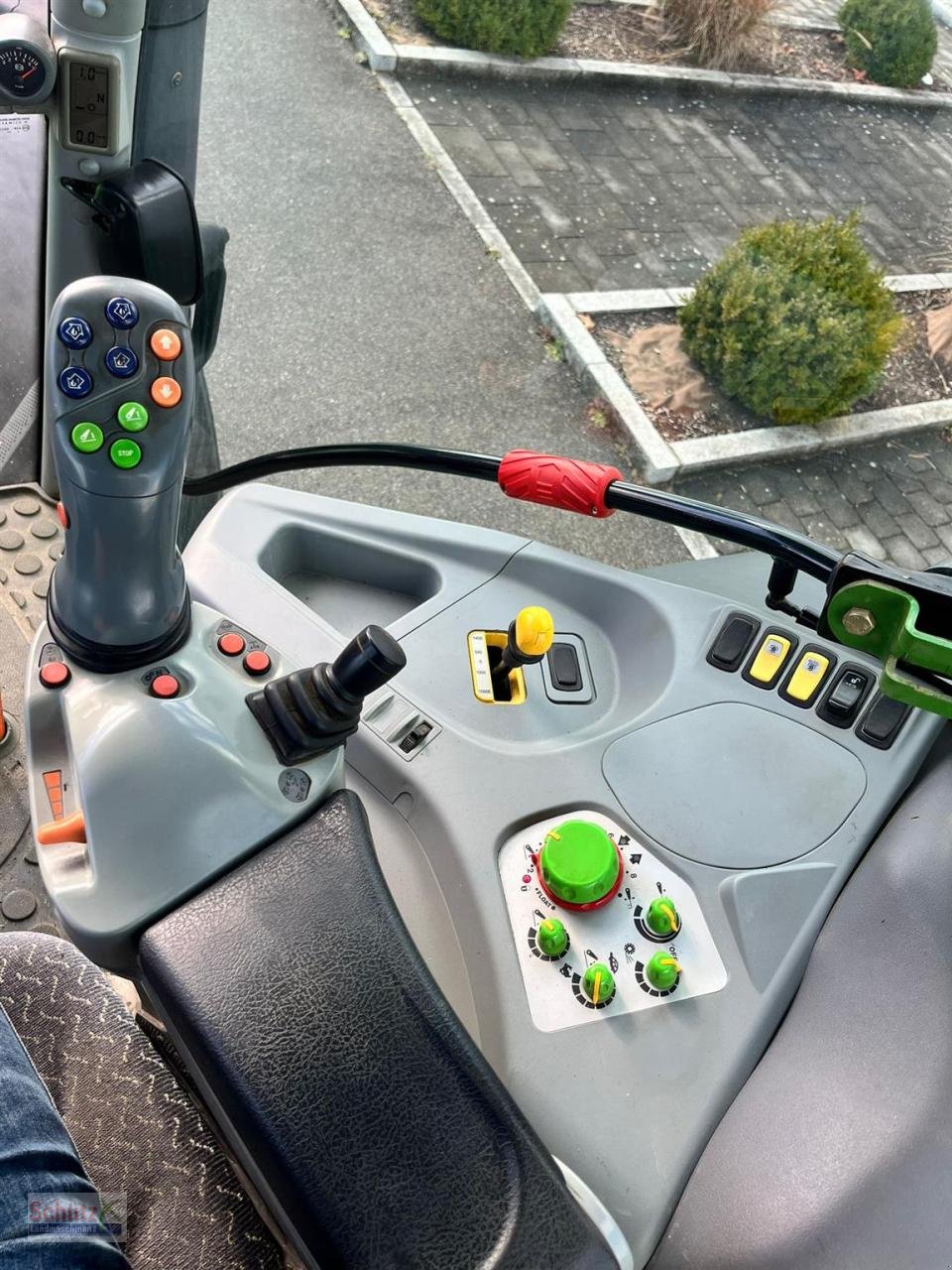 Traktor des Typs Deutz-Fahr Agrotron TTV 430, Gebrauchtmaschine in Schierling (Bild 16)