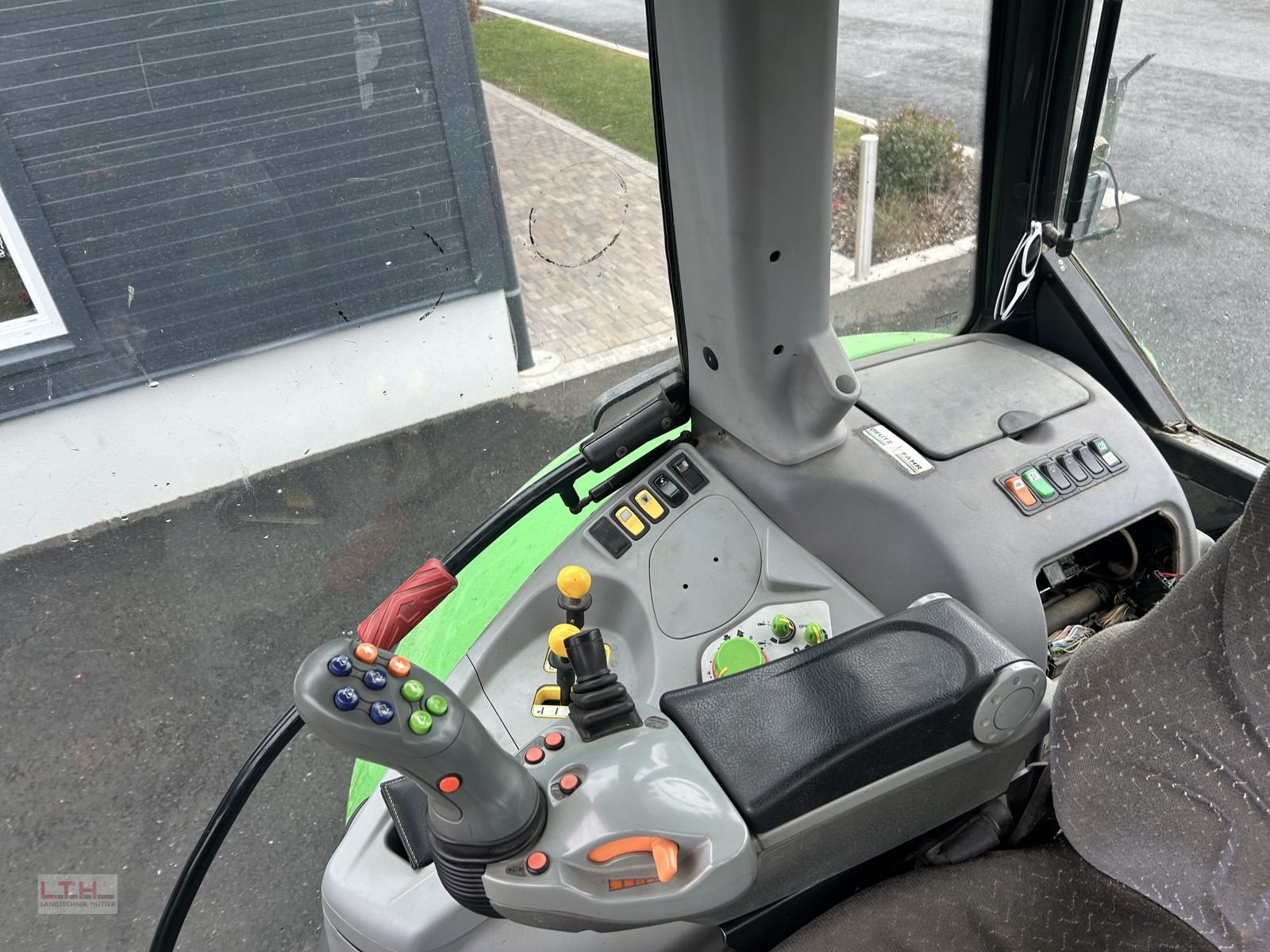 Traktor от тип Deutz-Fahr Agrotron TTV 610, Gebrauchtmaschine в Gnas (Снимка 18)