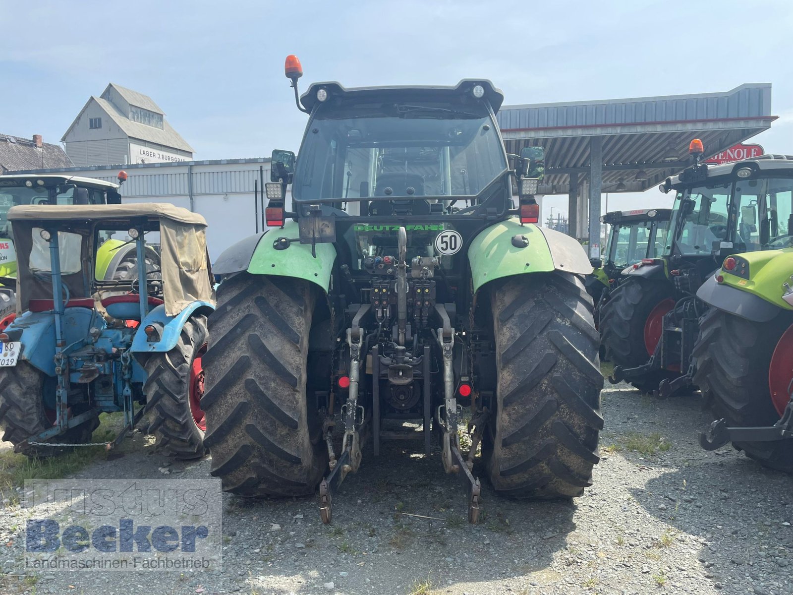 Traktor of the type Deutz-Fahr Agrotron TTV 610, Gebrauchtmaschine in Weimar-Niederwalgern (Picture 7)