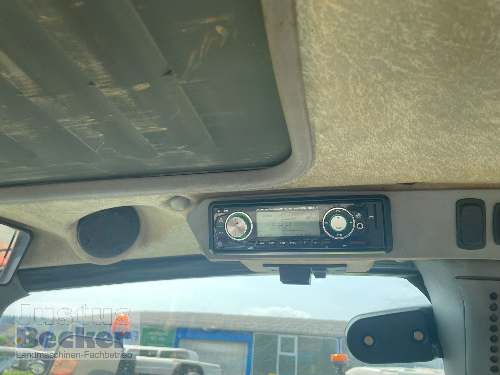 Traktor of the type Deutz-Fahr Agrotron TTV 610, Gebrauchtmaschine in Weimar-Niederwalgern (Picture 16)