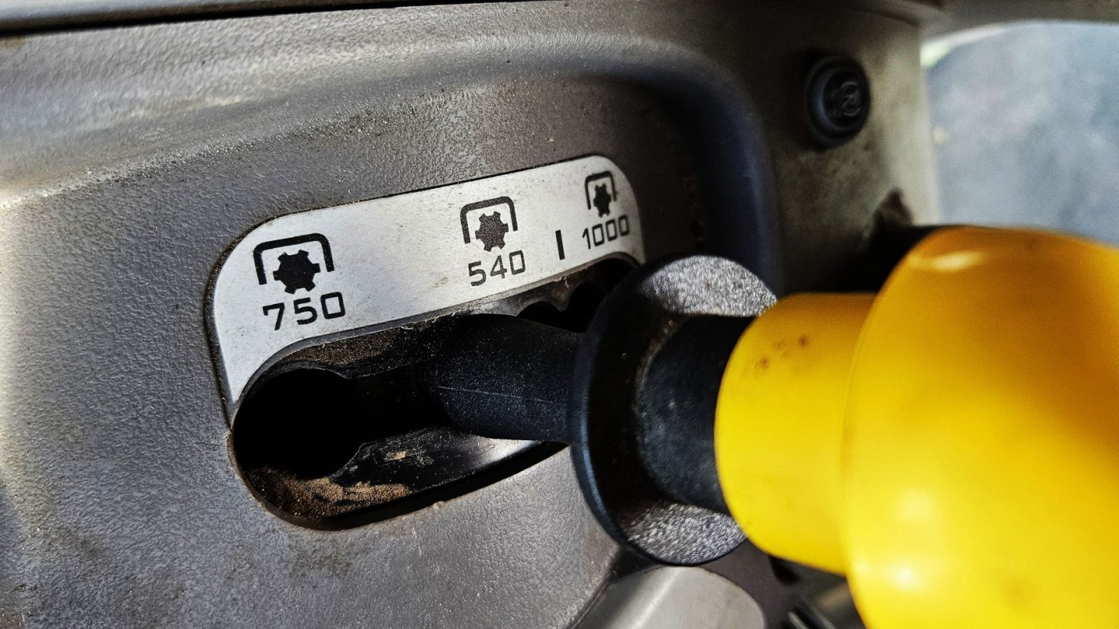 Traktor des Typs Deutz-Fahr Agrotron TTV 6140 / 3600 timer / frontlift / afj. foraksel / hitch, Gebrauchtmaschine in Arden (Bild 20)