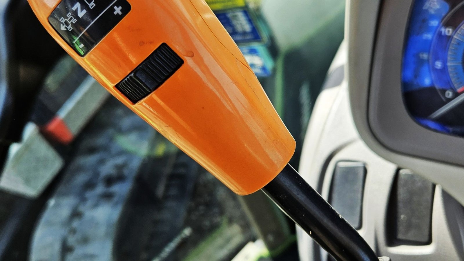 Traktor des Typs Deutz-Fahr Agrotron TTV 6140 / 3600 timer / frontlift / afj. foraksel / hitch, Gebrauchtmaschine in Arden (Bild 21)