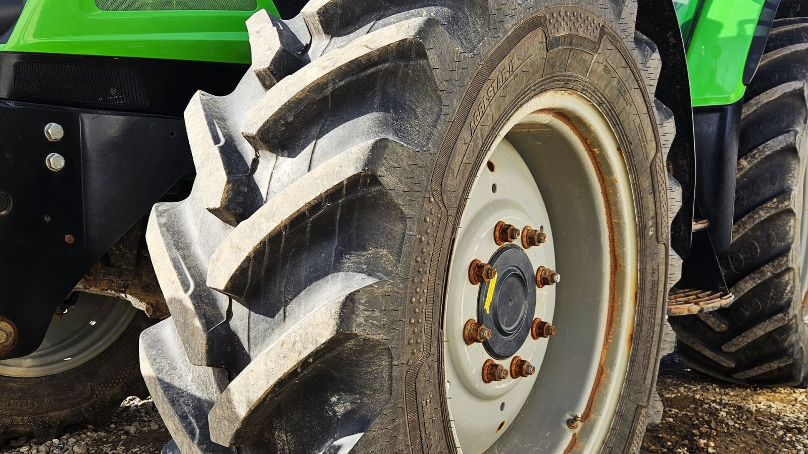 Traktor des Typs Deutz-Fahr Agrotron TTV 6140 / 3600 timer / frontlift / afj. foraksel / hitch, Gebrauchtmaschine in Arden (Bild 11)