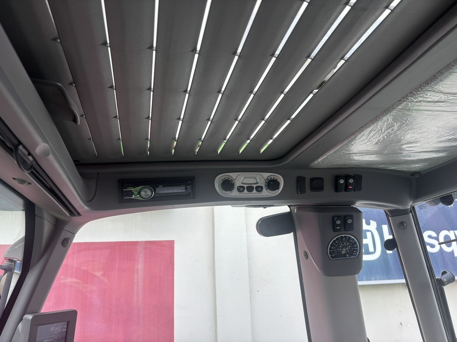 Traktor от тип Deutz-Fahr Agrotron TTV 6160, Gebrauchtmaschine в Göpfritz (Снимка 12)