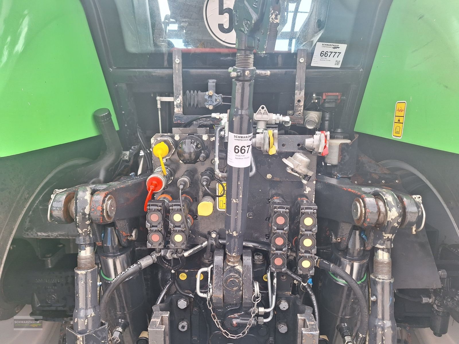 Traktor of the type Deutz-Fahr Agrotron TTV 630, Gebrauchtmaschine in Aurolzmünster (Picture 7)