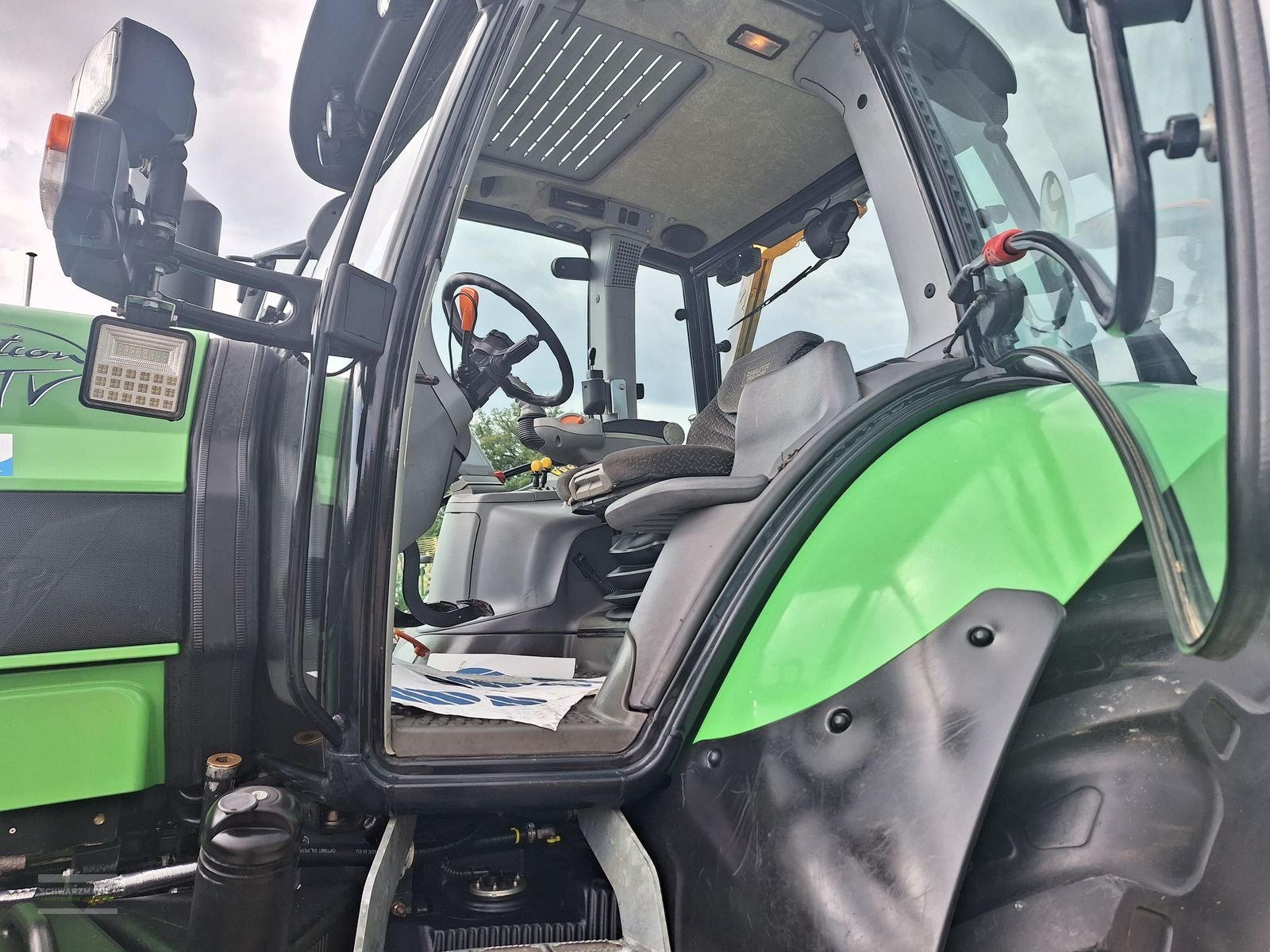 Traktor of the type Deutz-Fahr Agrotron TTV 630, Gebrauchtmaschine in Aurolzmünster (Picture 12)