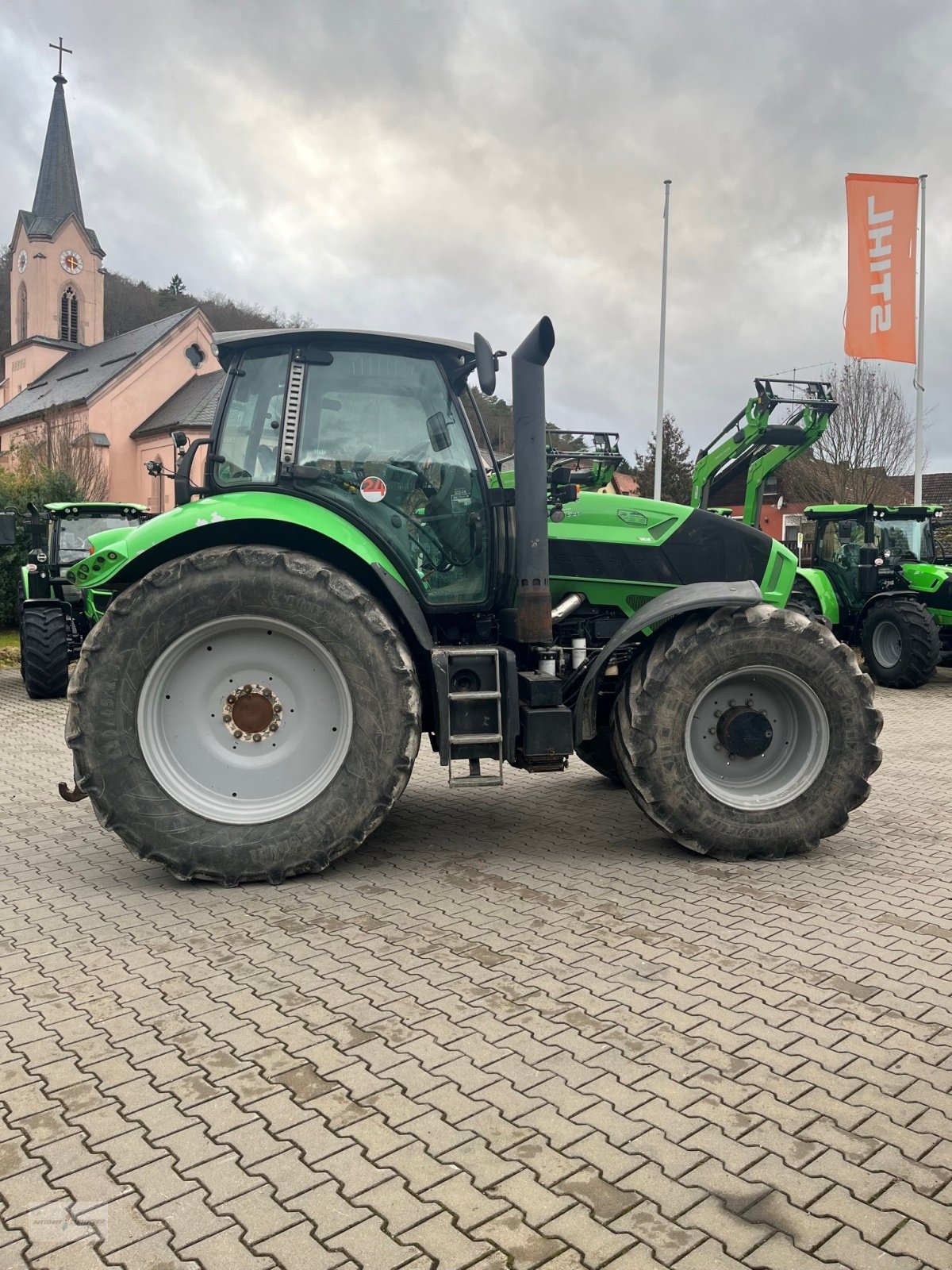 Traktor des Typs Deutz-Fahr Agrotron TTV 630, Gebrauchtmaschine in Treuchtlingen (Bild 4)