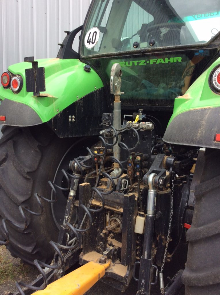 Traktor of the type Deutz-Fahr Agrotron TTV 7230 T4F, Gebrauchtmaschine in BRECE (Picture 3)