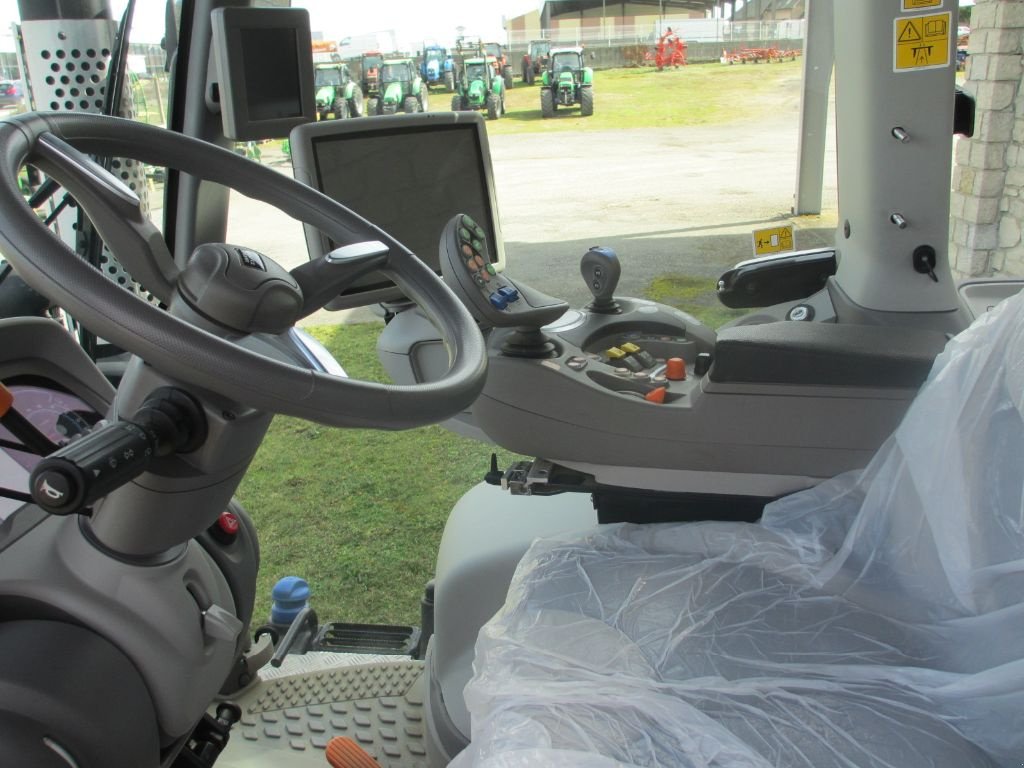 Traktor des Typs Deutz-Fahr AGROTRON TTV 7250, Gebrauchtmaschine in RODEZ (Bild 6)