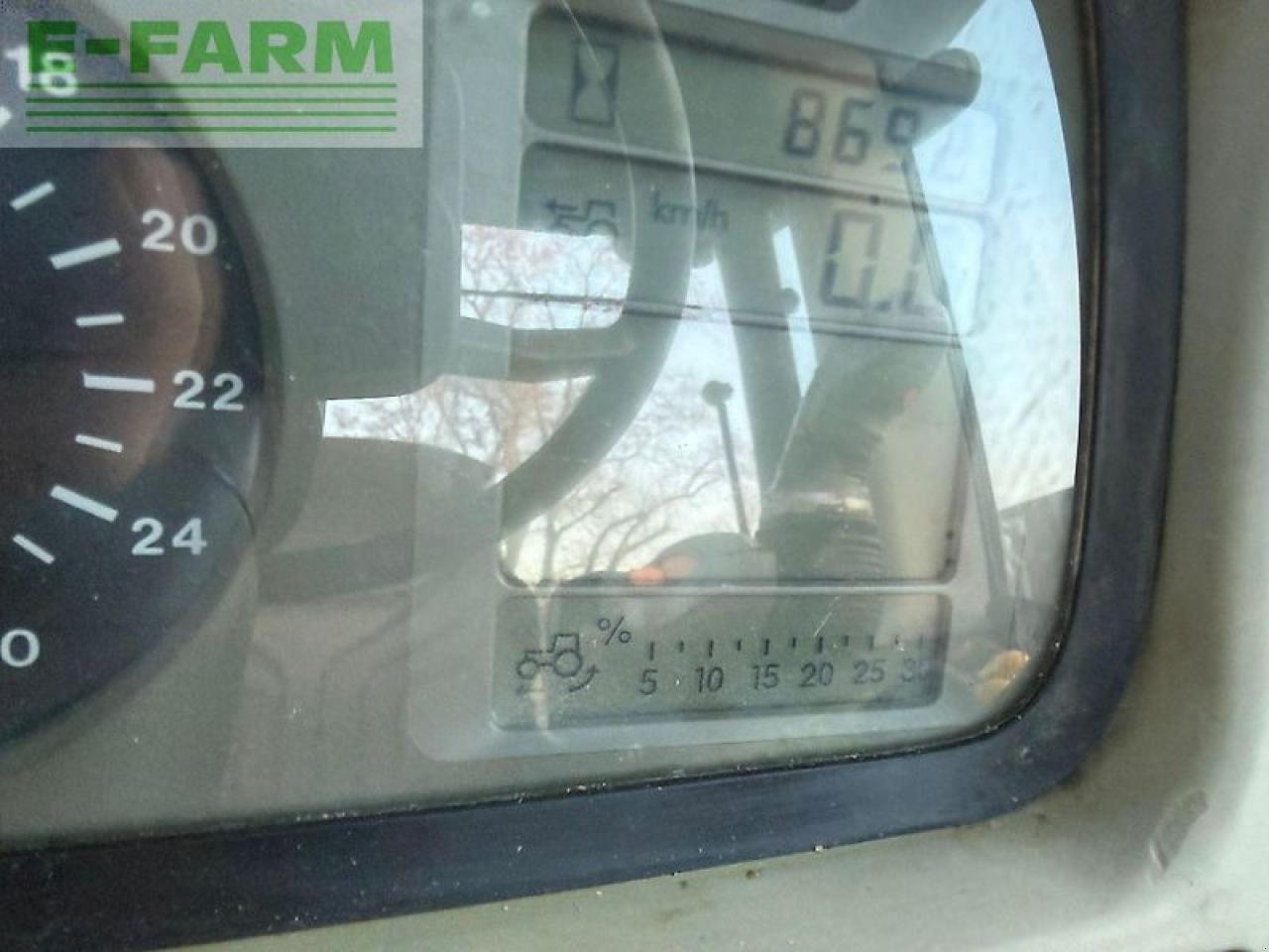 Traktor van het type Deutz-Fahr agrotron ttv630, Gebrauchtmaschine in HAMERSEN (Foto 12)