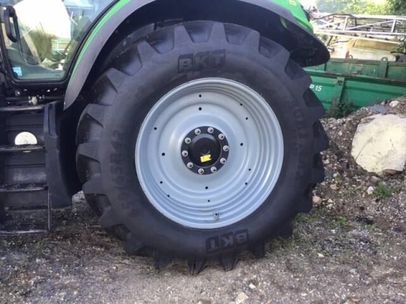 Traktor des Typs Deutz-Fahr AGROT.TTV7230, Gebrauchtmaschine in les hayons (Bild 5)