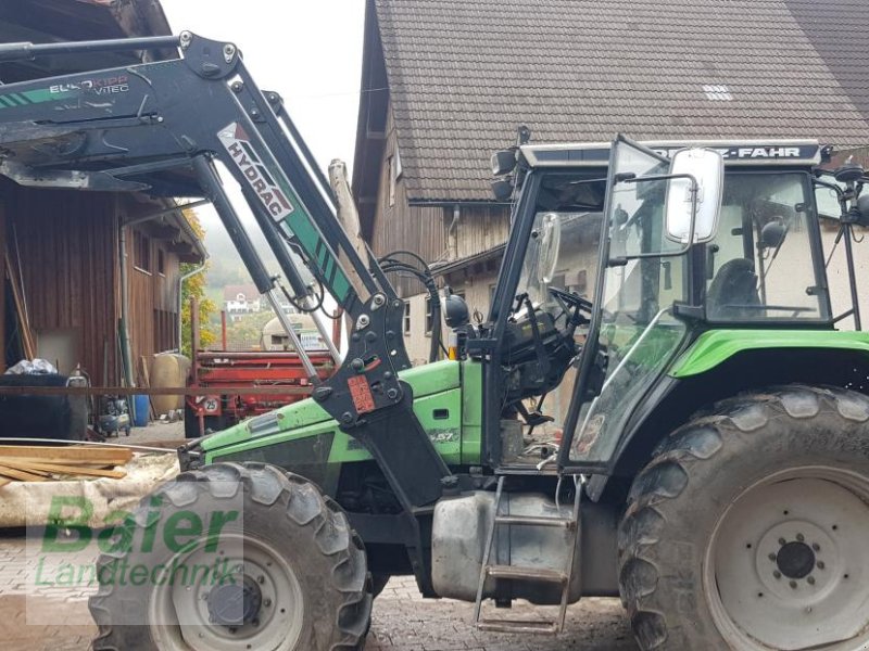 Traktor от тип Deutz-Fahr AgroXtra 4.57, Gebrauchtmaschine в OBERNDORF-HOCHMOESSINGEN (Снимка 1)