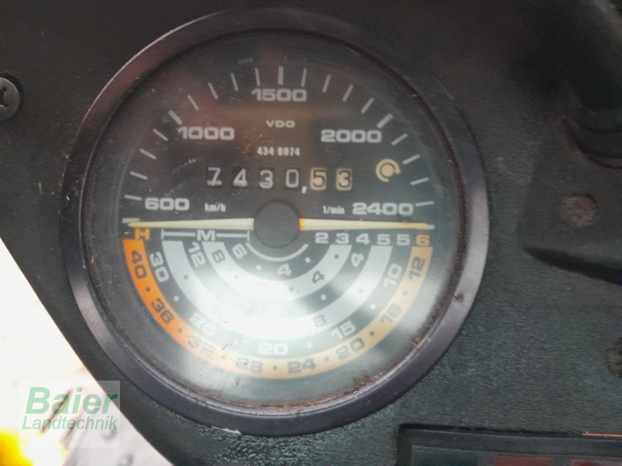 Traktor typu Deutz-Fahr AgroXtra 4.57, Gebrauchtmaschine v OBERNDORF-HOCHMOESSINGEN (Obrázek 11)