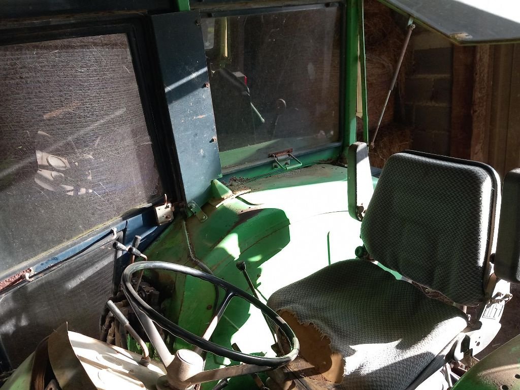 Traktor van het type Deutz-Fahr Chargeur pour D 6006 6806 7006 7206, Gebrauchtmaschine in BRECE (Foto 5)