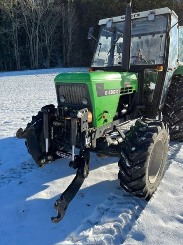 Traktor от тип Deutz-Fahr D 5207 C Allrad, Gebrauchtmaschine в NATTERNBACH (Снимка 5)
