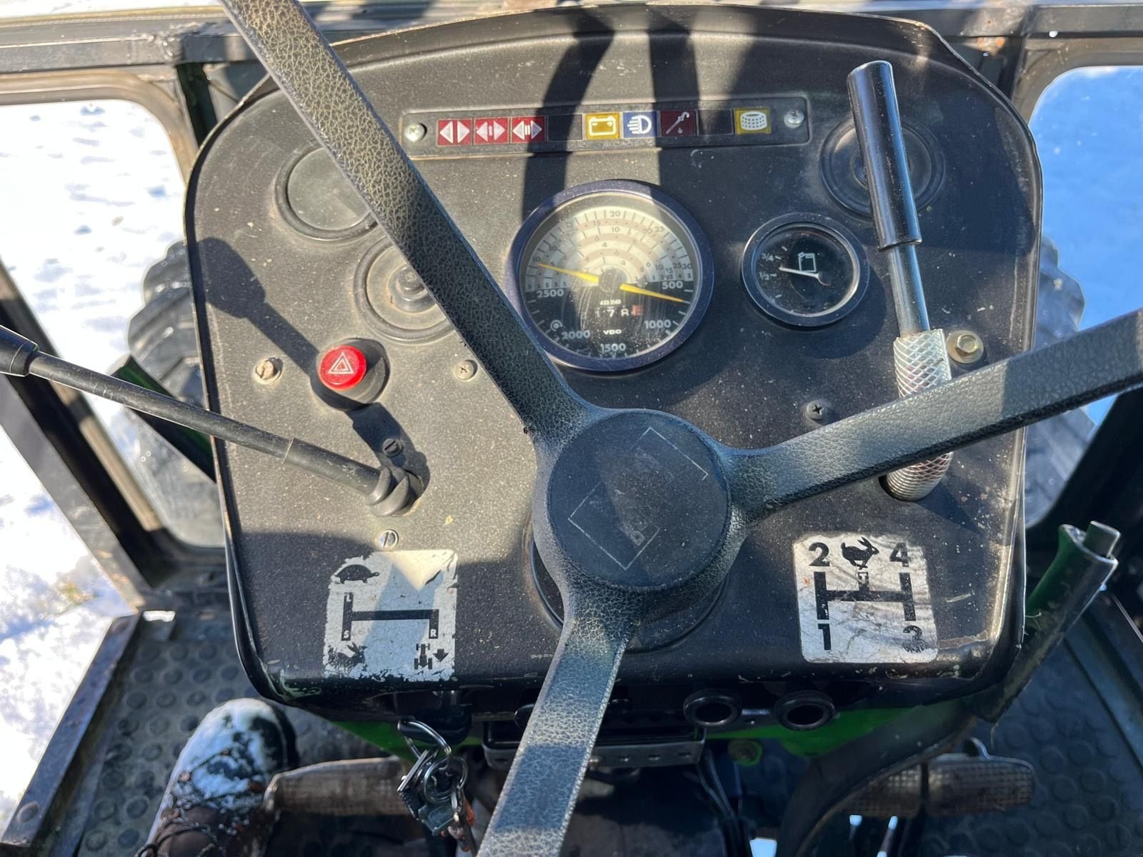 Traktor от тип Deutz-Fahr D 5207 C Allrad, Gebrauchtmaschine в NATTERNBACH (Снимка 10)