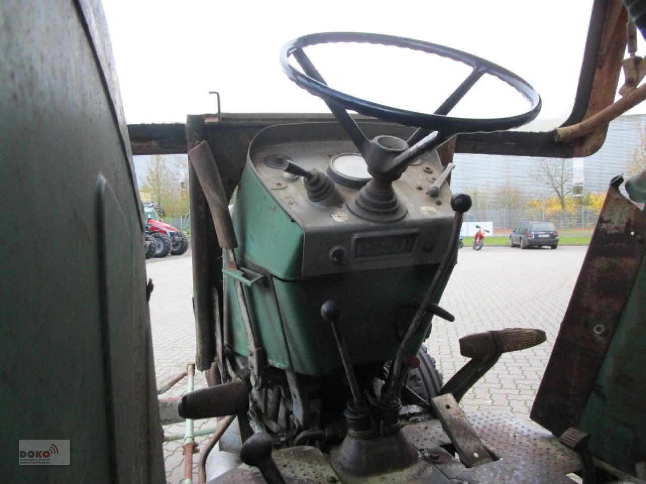 Traktor des Typs Deutz-Fahr D 6006, Gebrauchtmaschine in Schoenberg (Bild 5)