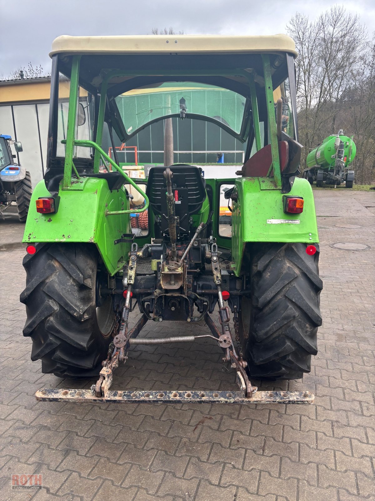 Traktor du type Deutz-Fahr D 6007, Gebrauchtmaschine en Untermünkheim (Photo 4)