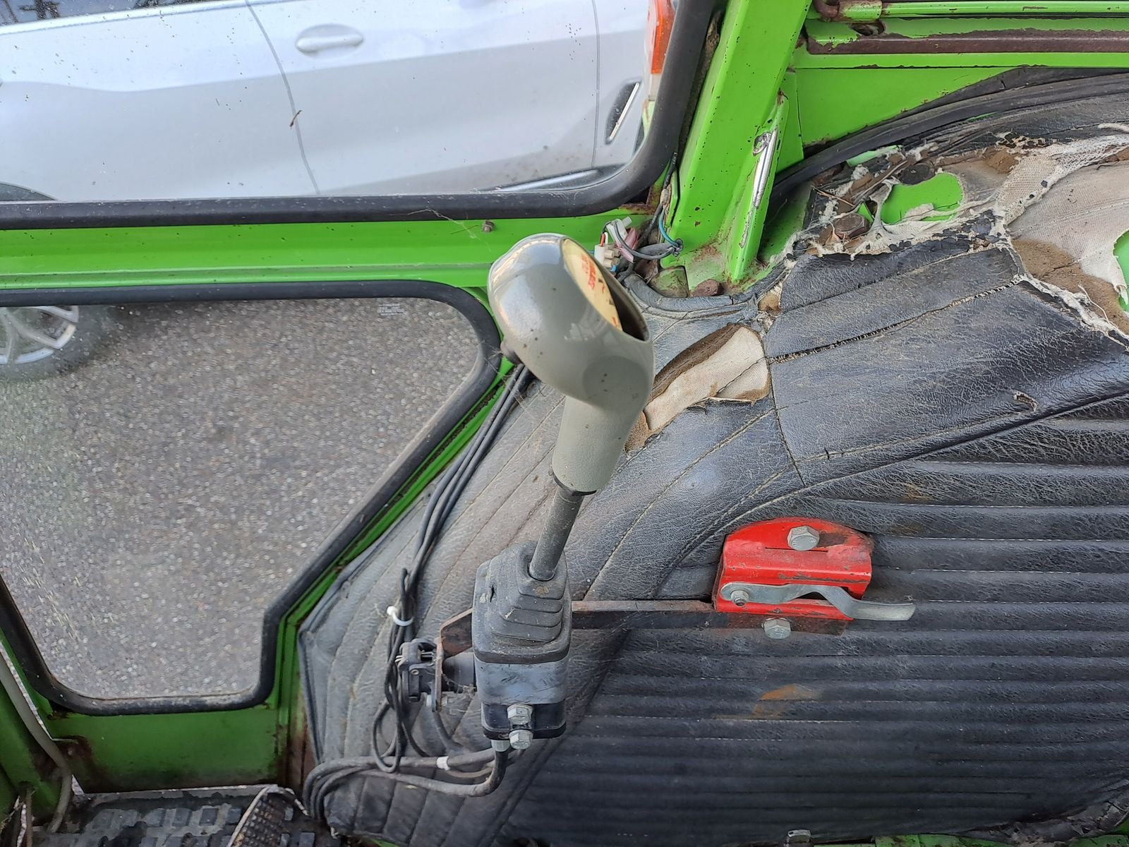 Traktor typu Deutz-Fahr D 8006 A Spezial, Gebrauchtmaschine v Burgkirchen (Obrázek 15)