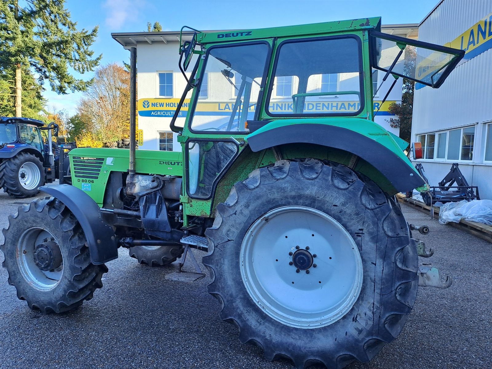 Traktor typu Deutz-Fahr D 8006 A Spezial, Gebrauchtmaschine v Burgkirchen (Obrázek 12)