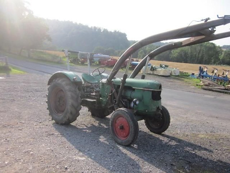 Traktor typu Deutz-Fahr D50 Nicht fahrbereit, Gebrauchtmaschine w Ziegenhagen (Zdjęcie 1)