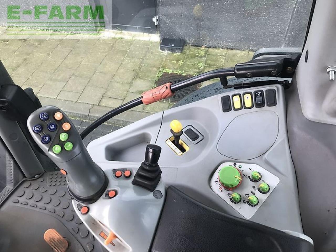 Traktor типа Deutz-Fahr deutz agrotron ttv430 met brede wielen, Gebrauchtmaschine в gg VEGHEL (Фотография 16)