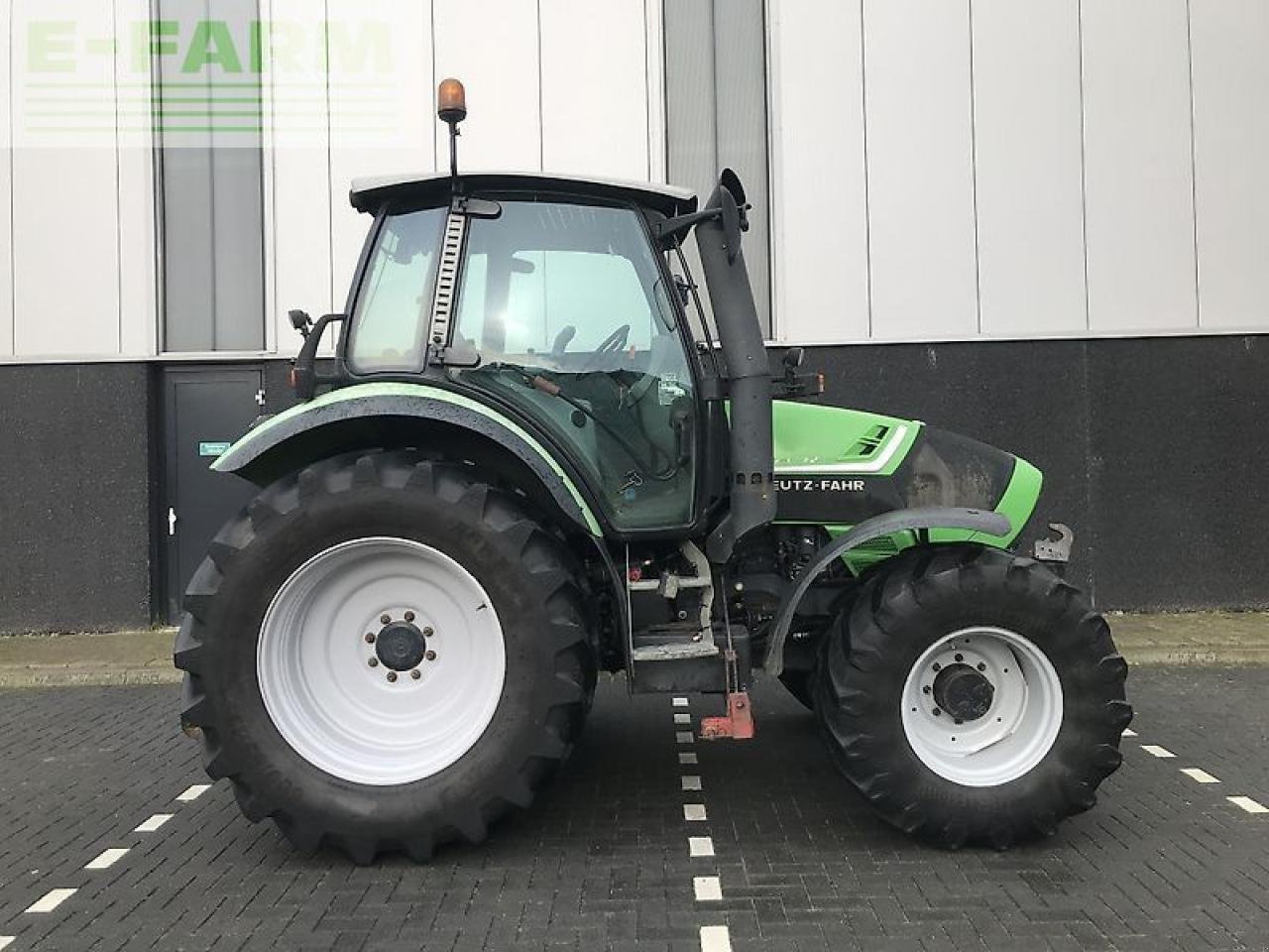 Traktor van het type Deutz-Fahr deutz agrotron ttv430 met brede wielen, Gebrauchtmaschine in gg VEGHEL (Foto 8)