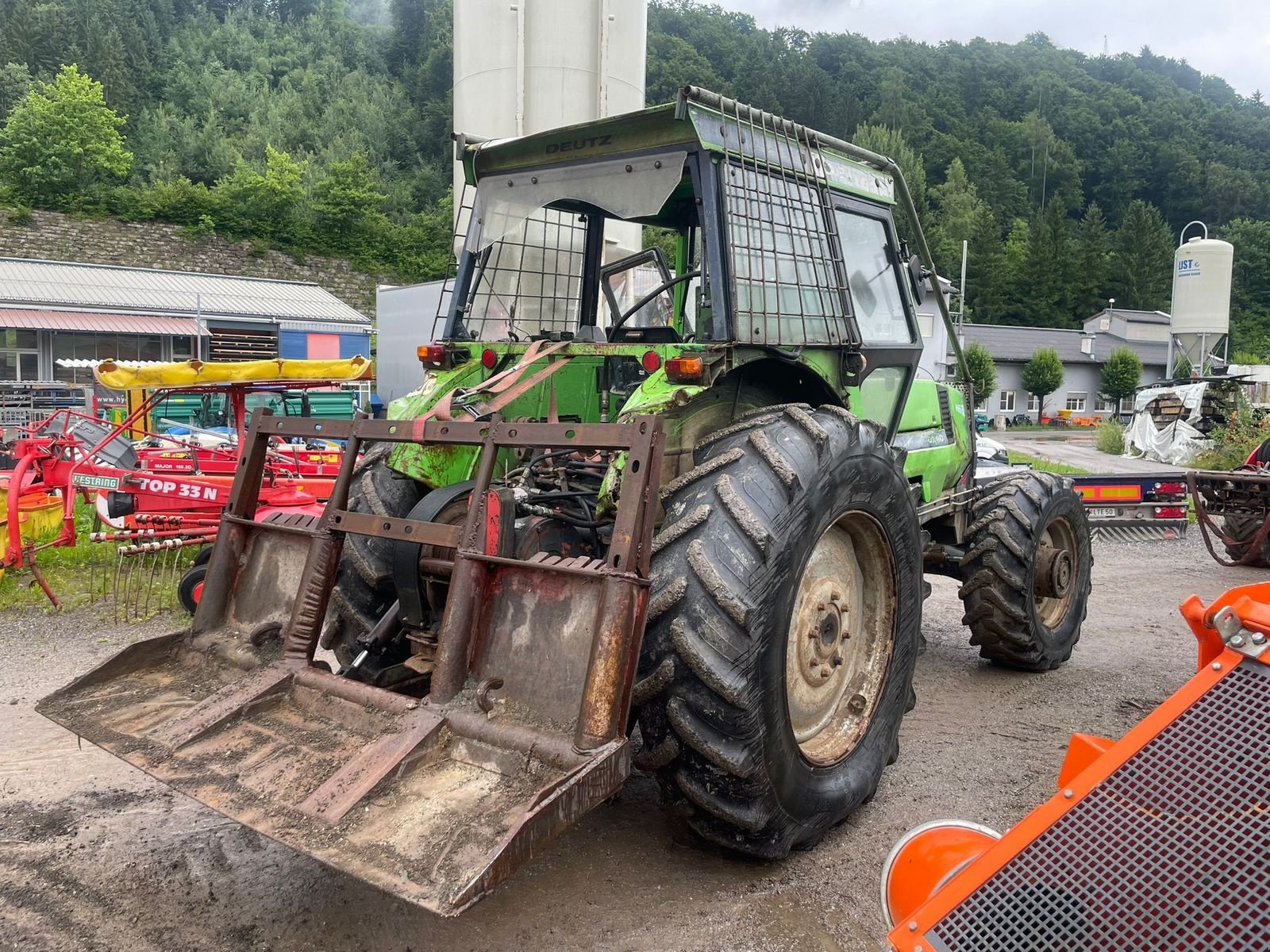 Traktor van het type Deutz-Fahr DX 110, Gebrauchtmaschine in Burgkirchen (Foto 3)