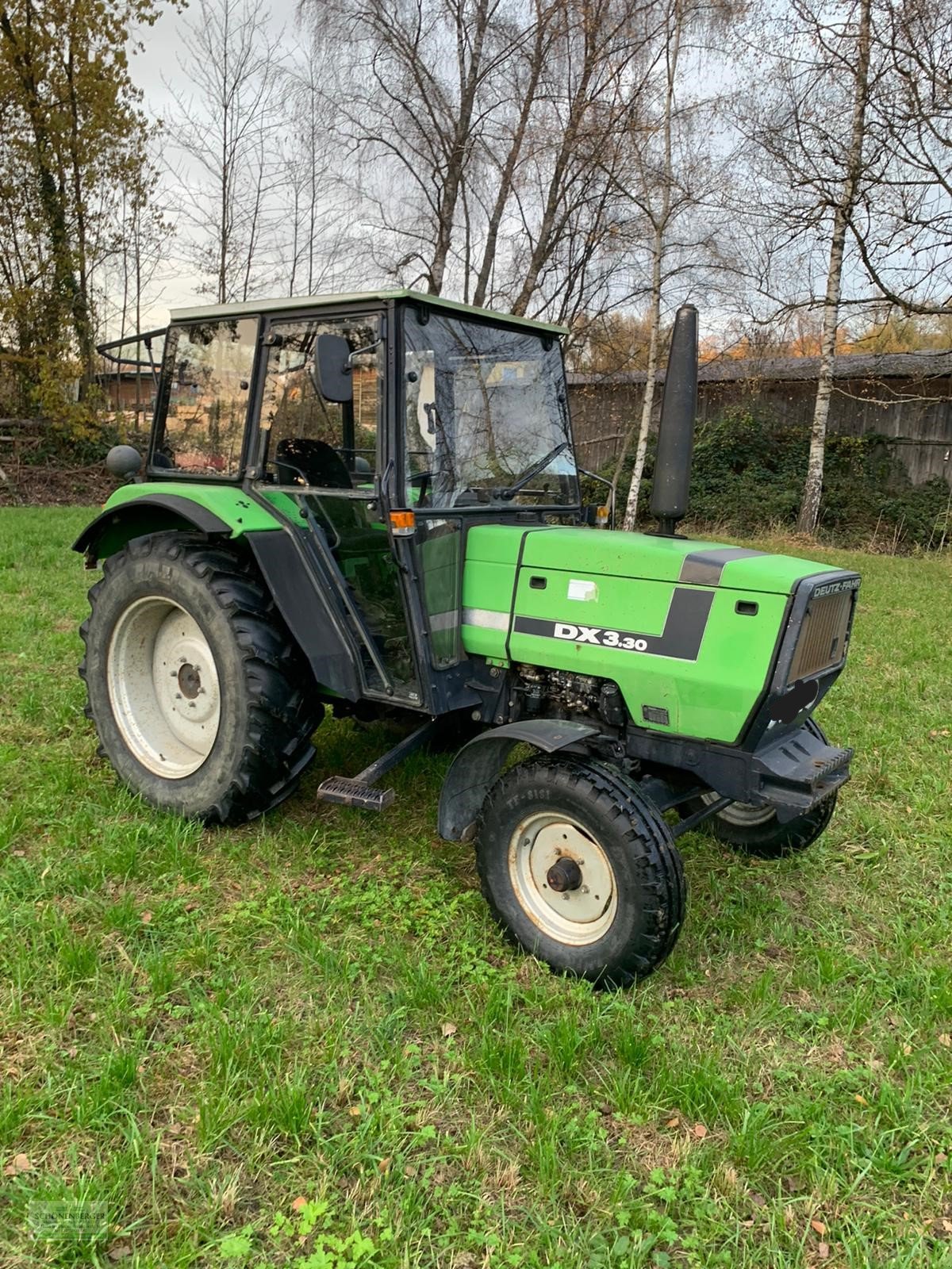 Traktor типа Deutz-Fahr DX 3.30 VC, Gebrauchtmaschine в Steisslingen (Фотография 1)