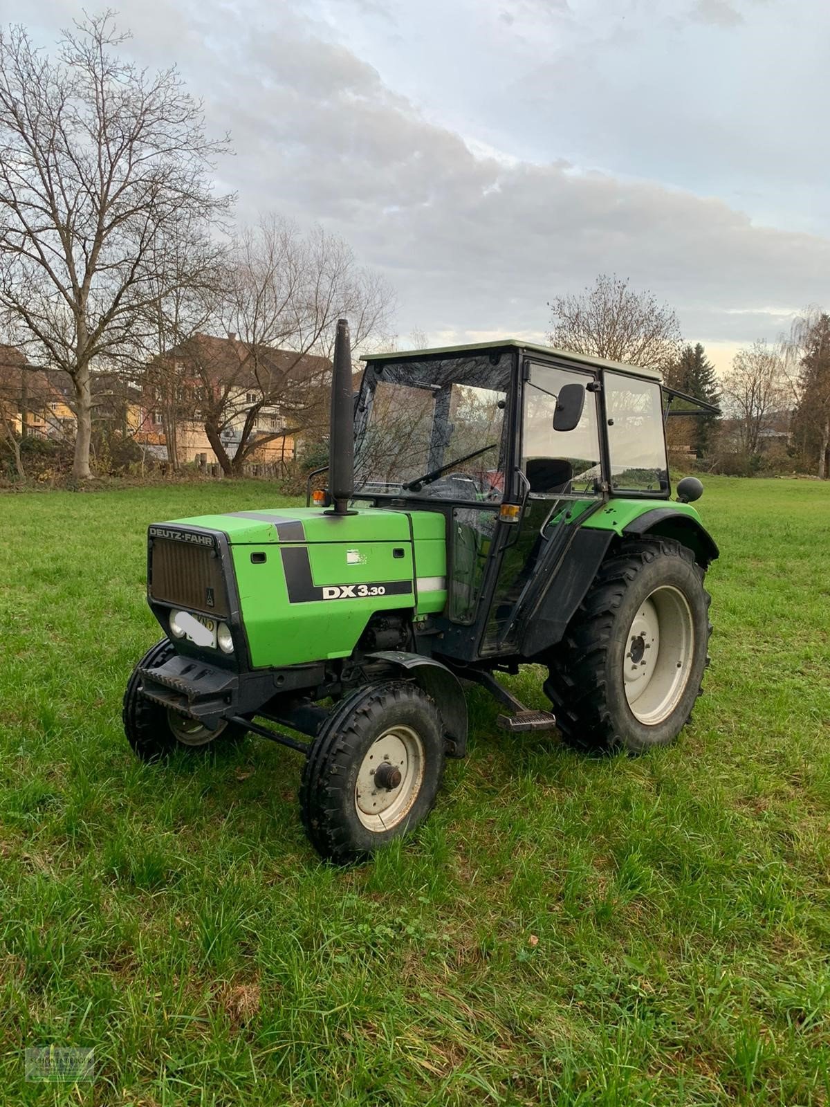 Traktor типа Deutz-Fahr DX 3.30 VC, Gebrauchtmaschine в Steisslingen (Фотография 3)