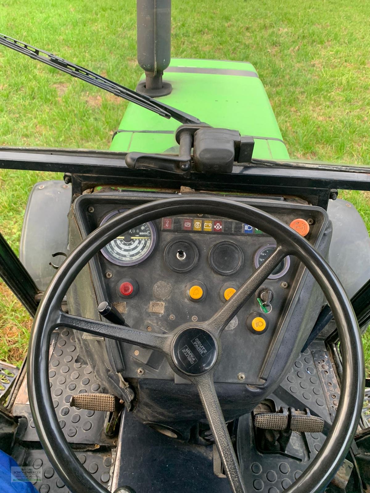 Traktor типа Deutz-Fahr DX 3.30 VC, Gebrauchtmaschine в Steisslingen (Фотография 5)