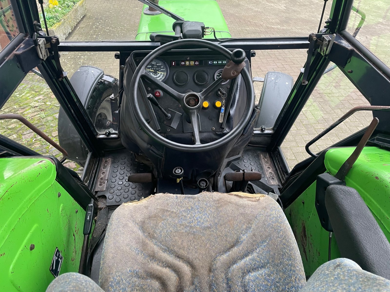 Traktor типа Deutz-Fahr DX 3.30, Gebrauchtmaschine в Hunteburg (Фотография 10)