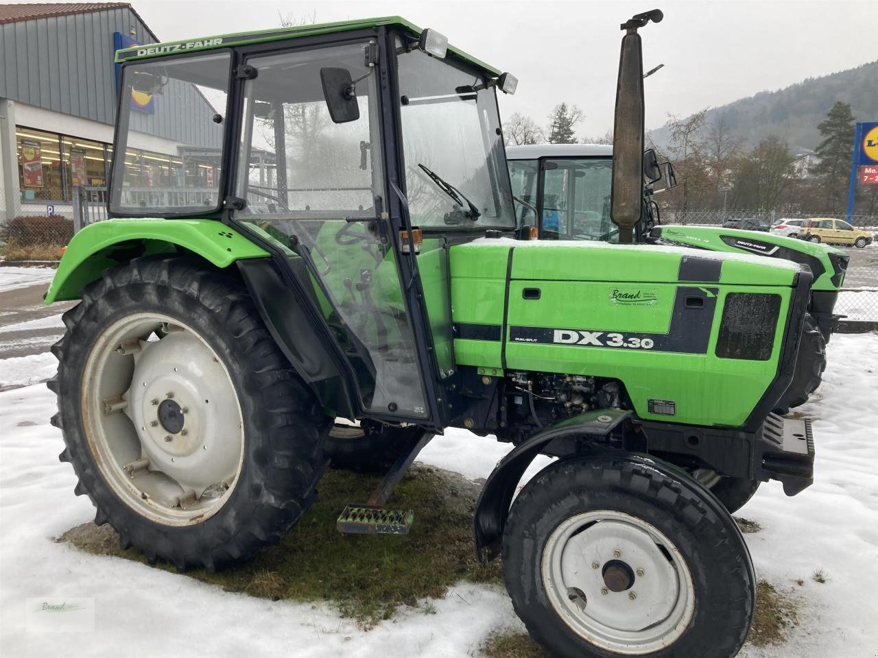 Traktor typu Deutz-Fahr DX 3.30, Gebrauchtmaschine v Beilngries (Obrázek 2)