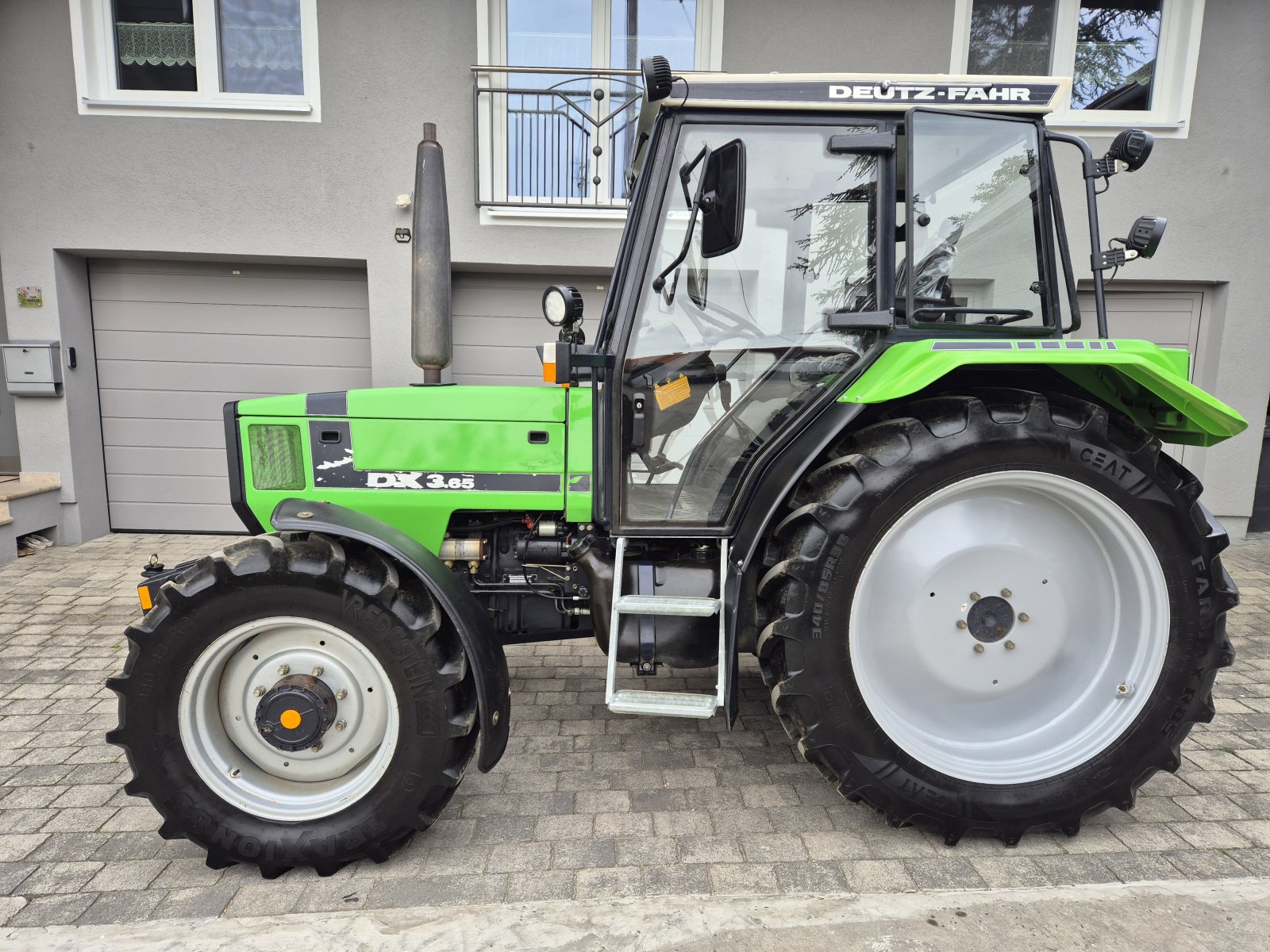 Traktor типа Deutz-Fahr DX 3.65 StarCab, Gebrauchtmaschine в Petersdorf (Фотография 2)
