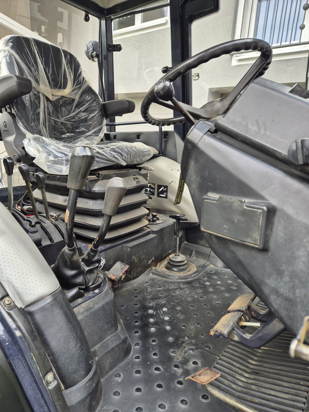 Traktor типа Deutz-Fahr DX 3.65 StarCab, Gebrauchtmaschine в Petersdorf (Фотография 11)