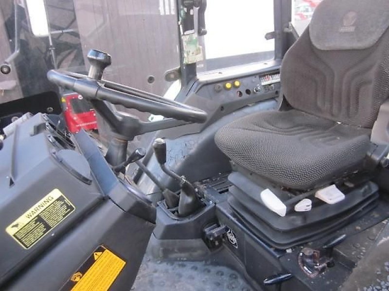 Traktor del tipo Deutz-Fahr DX 3.70, Gebrauchtmaschine en Ziegenhagen (Imagen 4)