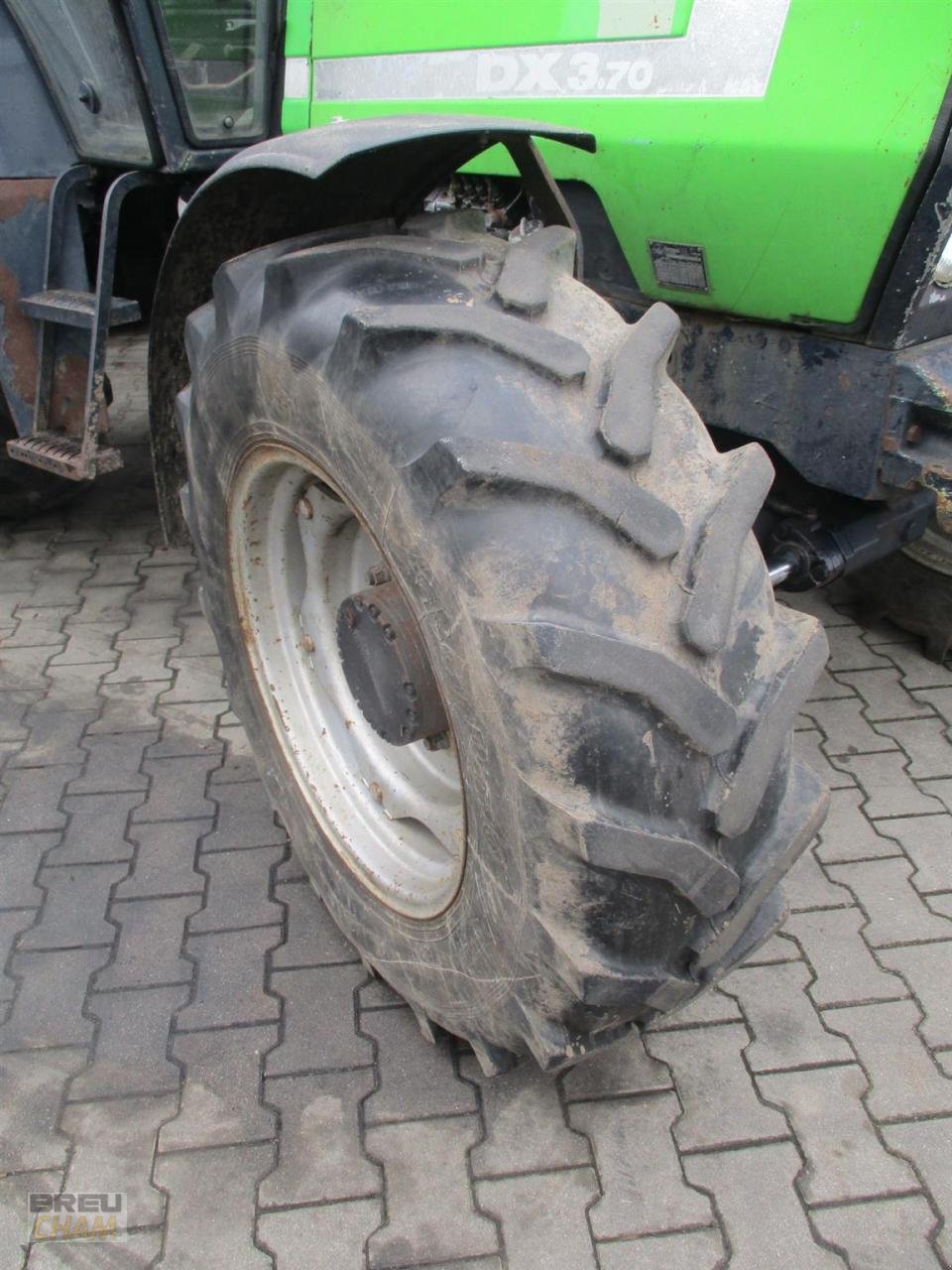 Traktor des Typs Deutz-Fahr DX 3.70, Gebrauchtmaschine in Cham (Bild 5)