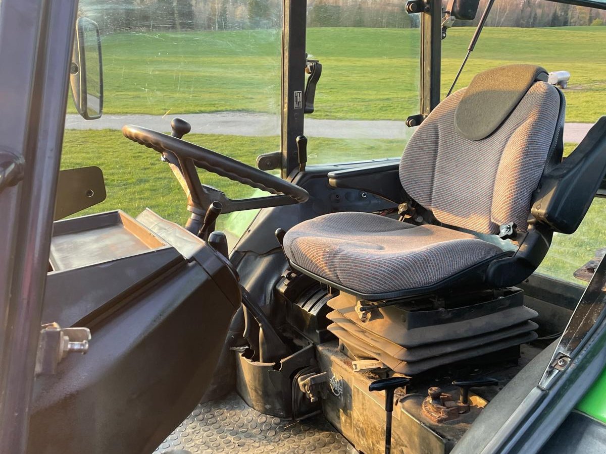 Traktor del tipo Deutz-Fahr DX 3.90, Gebrauchtmaschine en Riedering (Imagen 3)