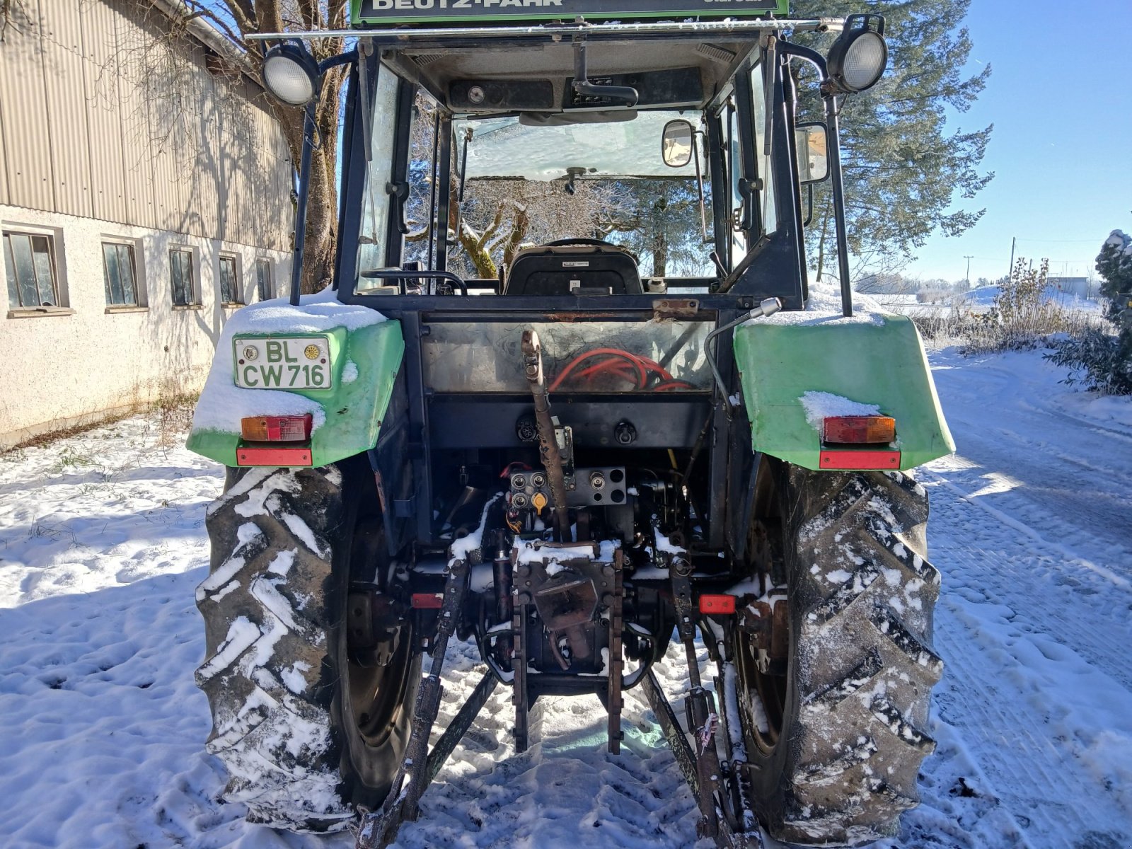 Traktor van het type Deutz-Fahr DX 4.17 AgroXtra, Gebrauchtmaschine in Albstadt-Pfeffingen (Foto 4)