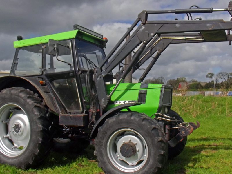 Traktor типа Deutz-Fahr DX 4.50 Frontlader+Fronthydraulik, Gebrauchtmaschine в Mittelsdorf (Фотография 1)