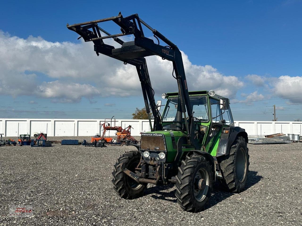 Traktor Türe ait Deutz-Fahr DX 4.50 mit Frontlader und Fronthydraulik, Gebrauchtmaschine içinde Steinheim (resim 3)