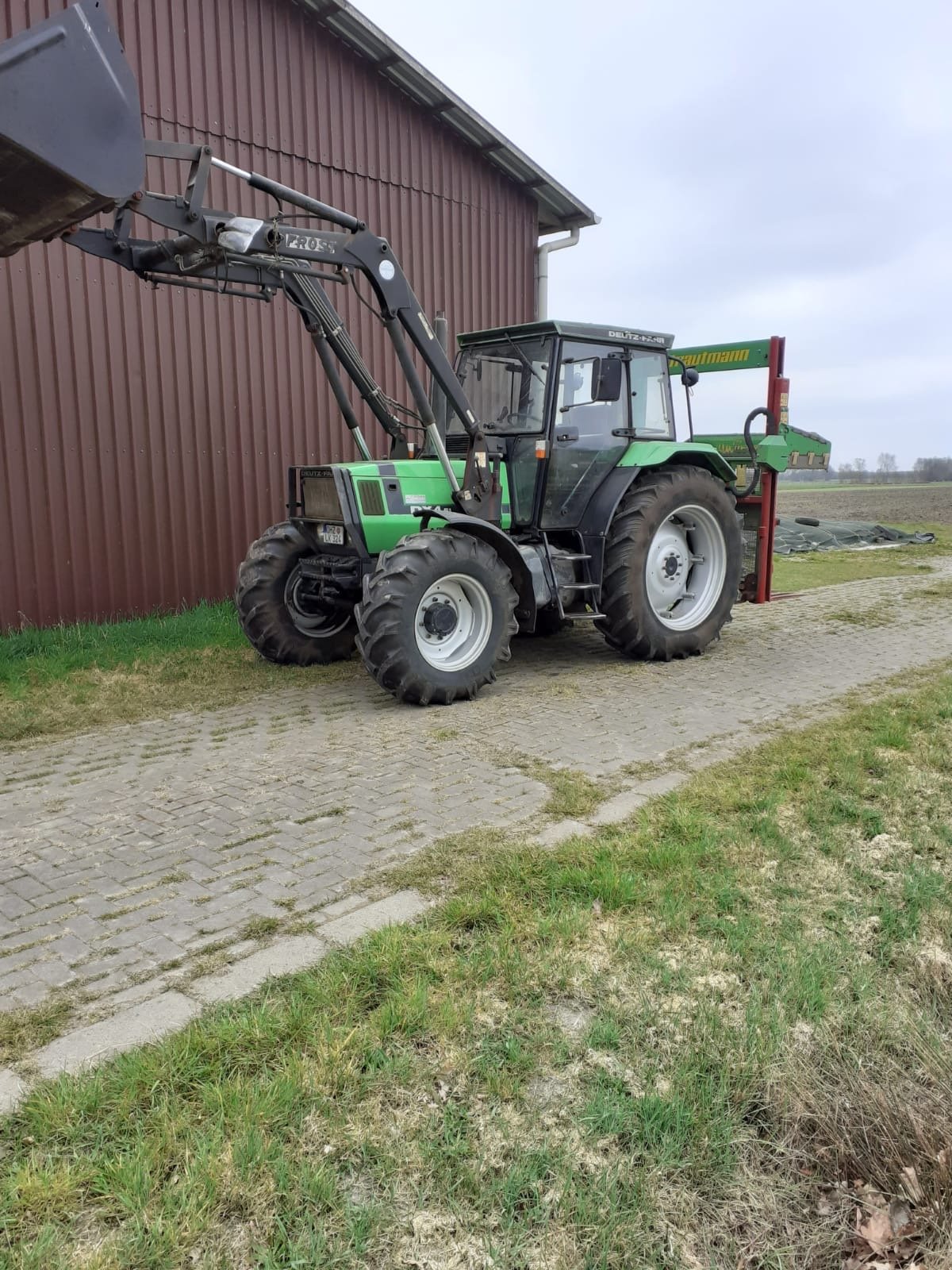 Traktor typu Deutz-Fahr DX 4.51 A, Gebrauchtmaschine v Grasberg (Obrázek 1)