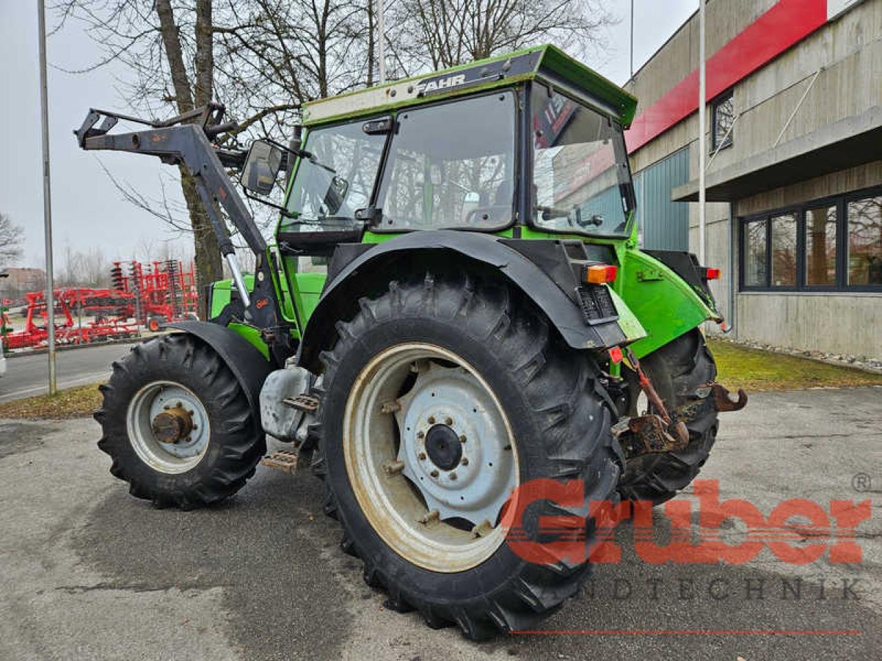 Traktor of the type Deutz-Fahr DX 4.70 A, Gebrauchtmaschine in Ampfing (Picture 4)