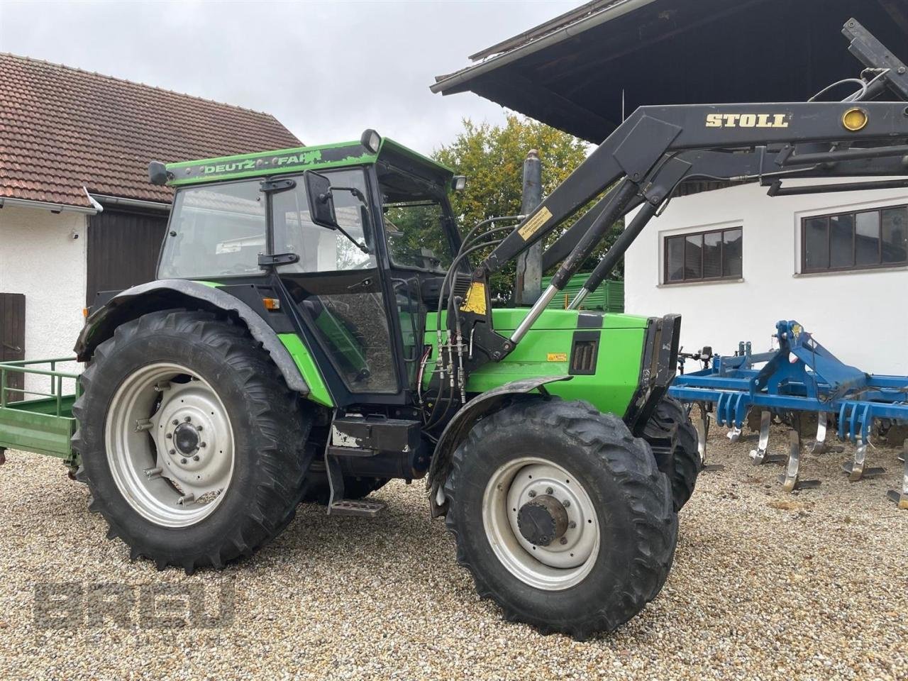 Traktor typu Deutz-Fahr DX 4.70 A, Gebrauchtmaschine v Straubing (Obrázek 2)