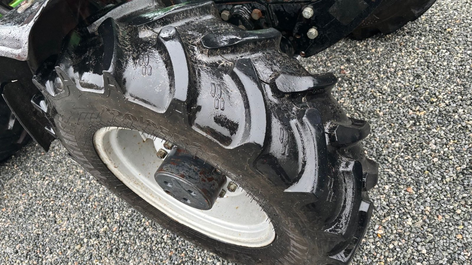 Traktor типа Deutz-Fahr DX 4.70 På vej ind, Gebrauchtmaschine в Gram (Фотография 11)