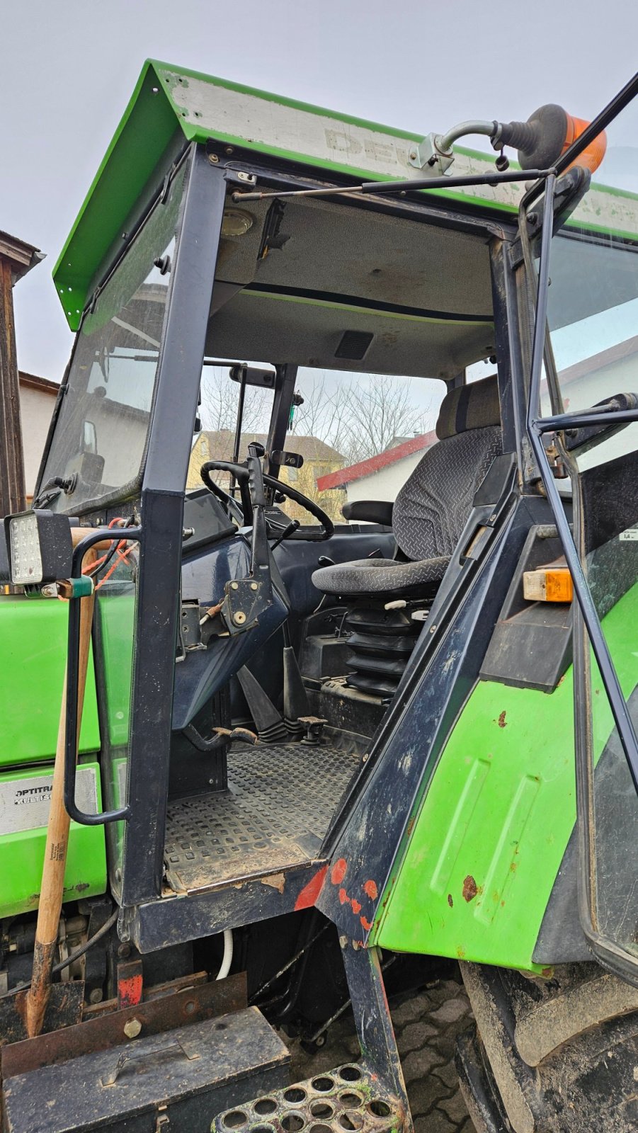 Traktor typu Deutz-Fahr DX 6.10, Gebrauchtmaschine v Mömbris (Obrázek 2)